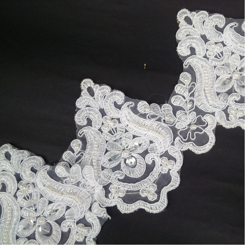 Glamur Čipka 125 mm / Prljavo Bela Glamur Čipka 125 mm / Prljavo Bela