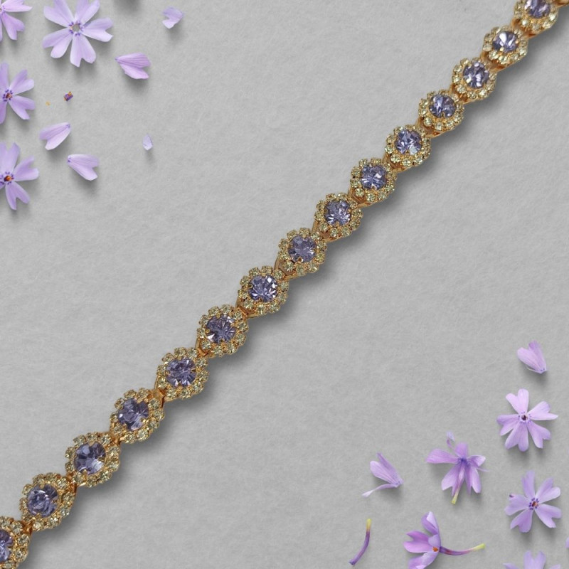 Metalna traka sa cirkonima / Pastelno ljubičasta / Zlatna osnova / 10 mm Metalna traka sa cirkonima / Pastelno ljubičasta / Zlatna osnova / 10 mm