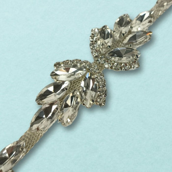 Metalna traka sa cirkonima / Crystal / Srebrna osnova / 30 mm