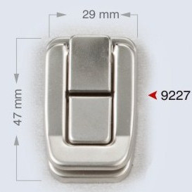 Metalna bravica za torbe 47x29 mm Metalna bravica za torbe 47x29 mm