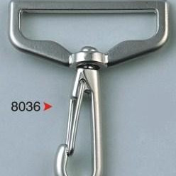 Metalni karabinjer / 39 mm / 8036 Metalni karabinjer / 39 mm / 8036
