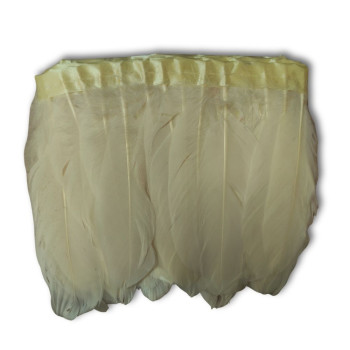 Gavranovo perje / 17 cm / Vanila