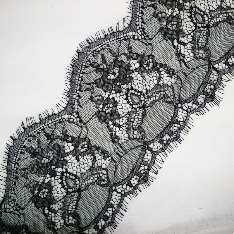Čipka sa caknama / 13.5 cm - Crna ( kom - 3 m ) Čipka sa caknama / 13.5 cm - Crna ( kom - 3 m )