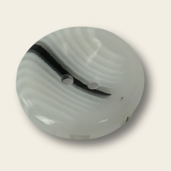 Plastično dugme / 40" / 48"