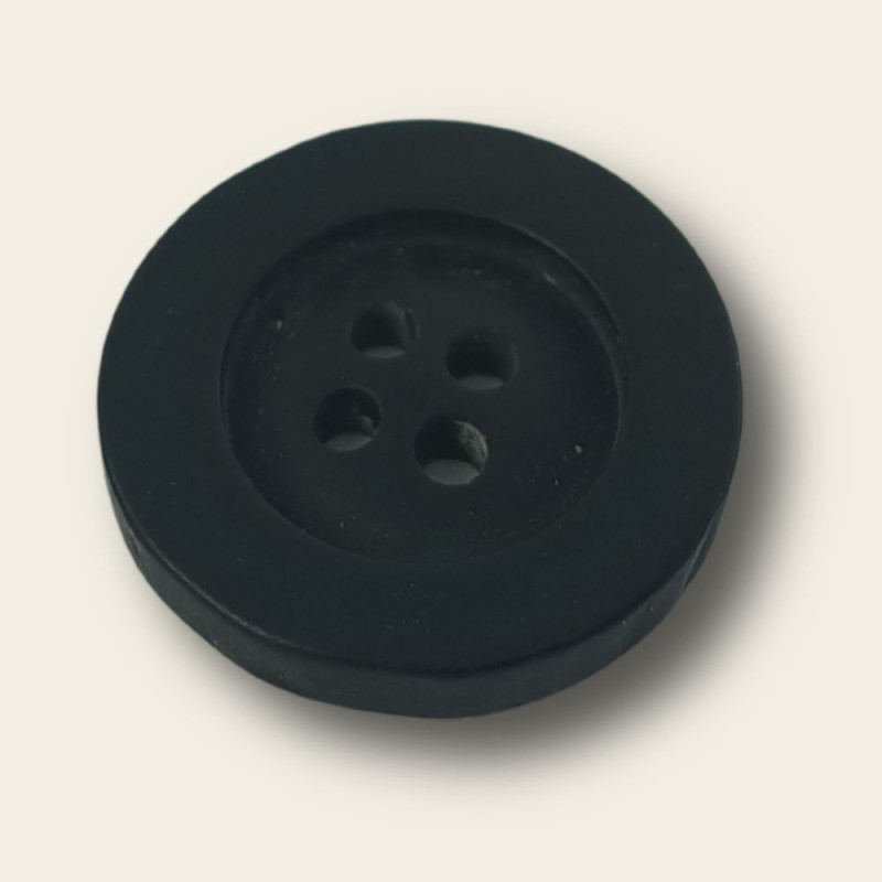 Plastično dugme / 32"
