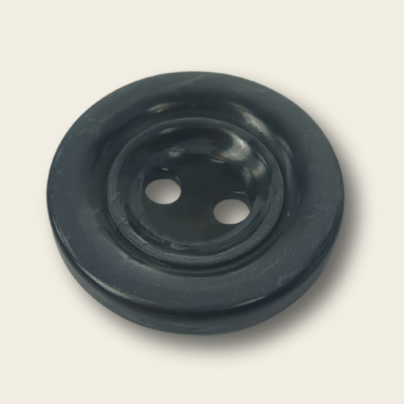 Plastično dugme / 40" / 44"