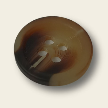 Plastično dugme / 28"