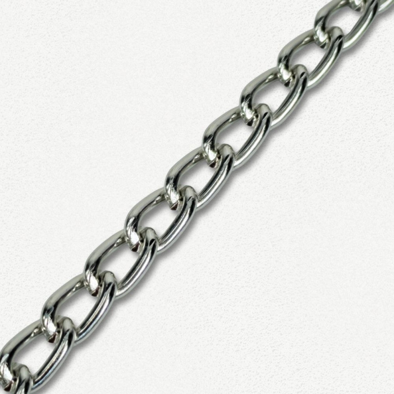 Lanac 9 x 5 x 1 mm / Srebrna Lanac 9 x 5 x 1 mm / Srebrna
