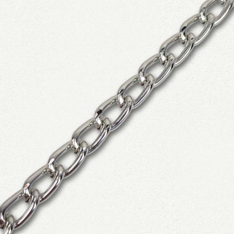 Lanac 8 x 5 x 1 mm / Srebrna Lanac 8 x 5 x 1 mm / Srebrna