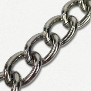 Lanac 29 x 20 x 5 mm / Srebrna