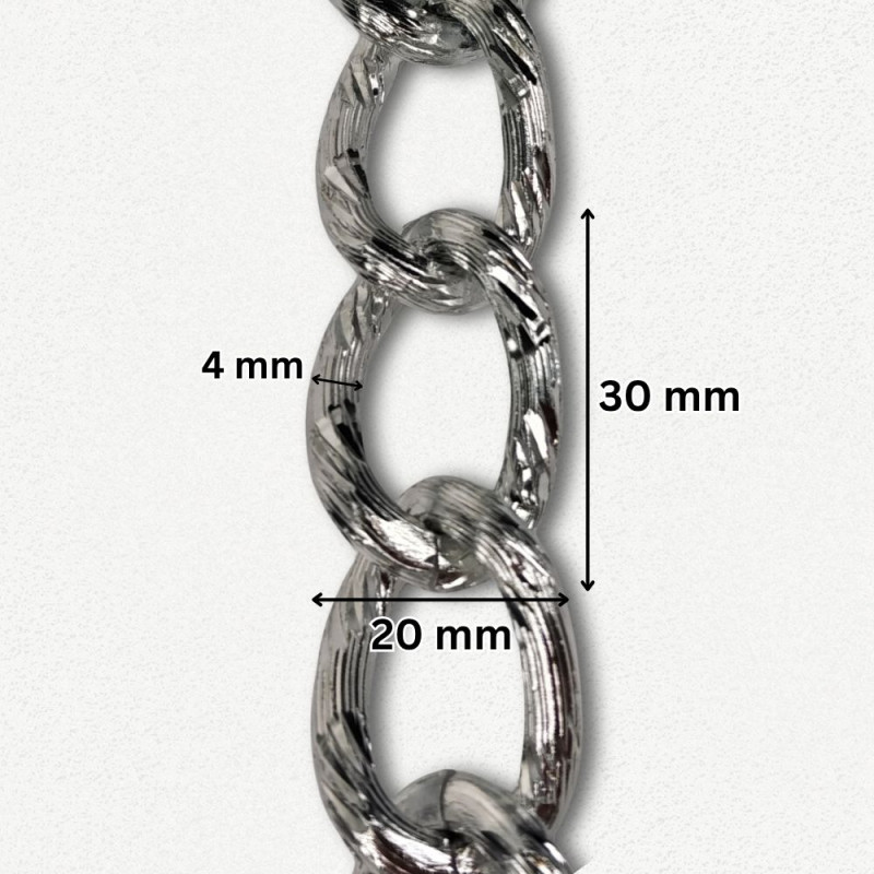 Aluminijumski lanac  30 x 20 x 4 mm / Srebrna