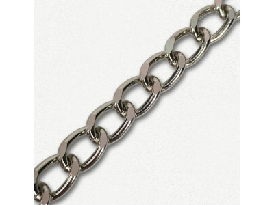 Lanac 13 x 9 x 2 mm / Srebrna