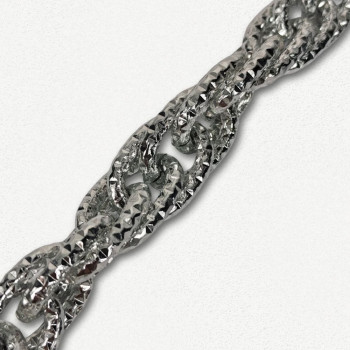 Lanac 25 x 18 x 4 mm / Srebrna
