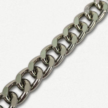 Lanac 13 x 10 x 3 mm / Srebrna