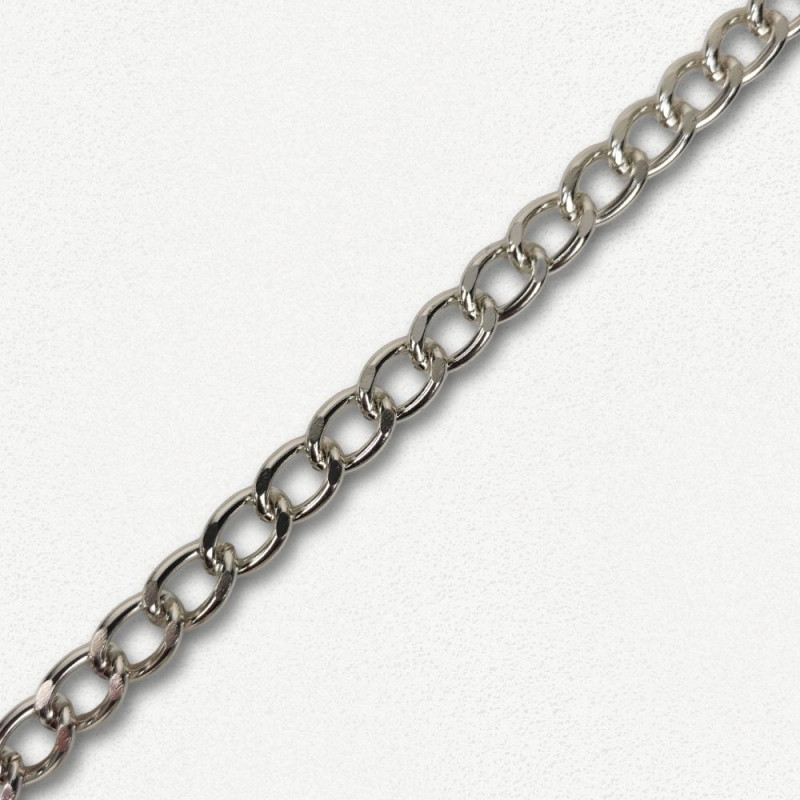 Lanac 15 x 10 x 2 mm / Srebrna Lanac 15 x 10 x 2 mm / Srebrna